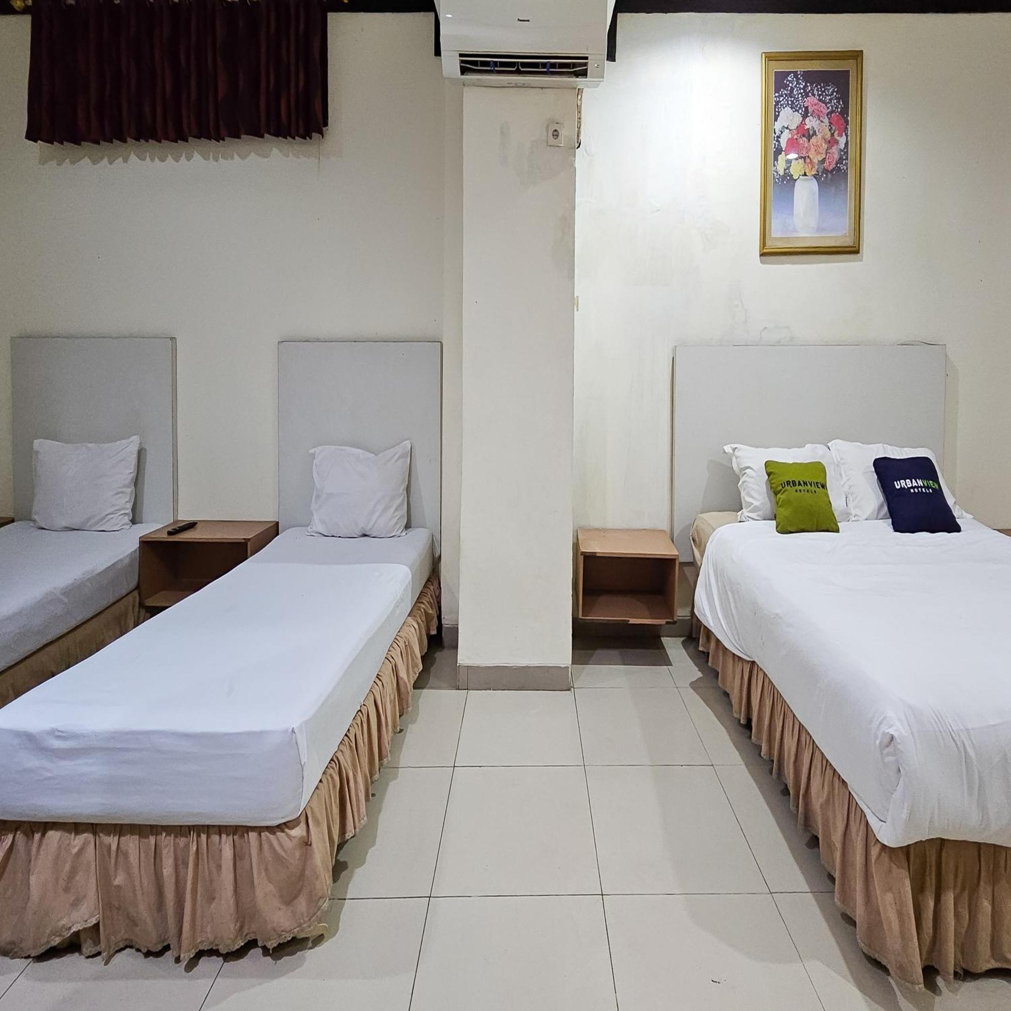 Urbanview Hotel Kharisma Banjarmasin Banjarmasin  Zewnętrze zdjęcie