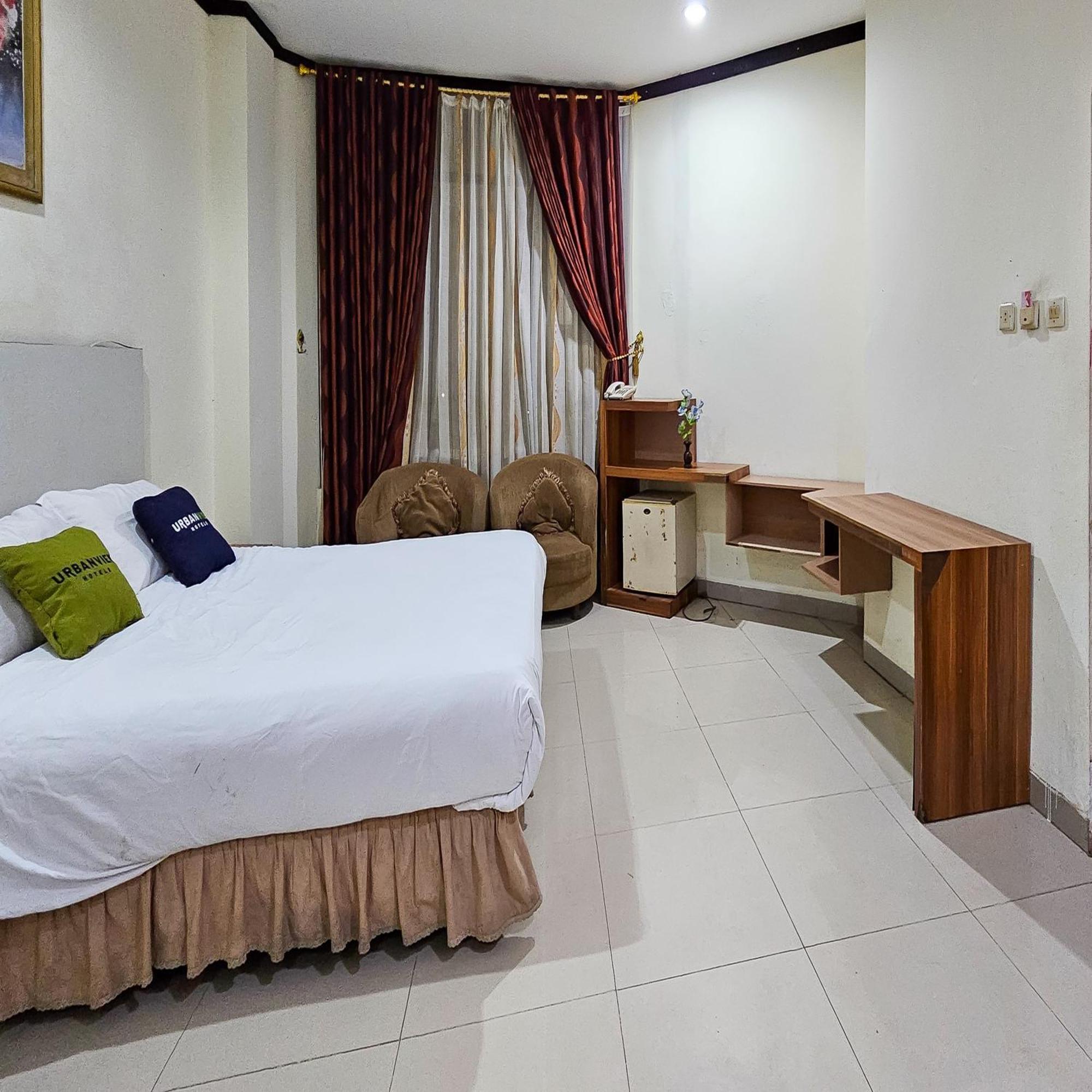 Urbanview Hotel Kharisma Banjarmasin Banjarmasin  Zewnętrze zdjęcie