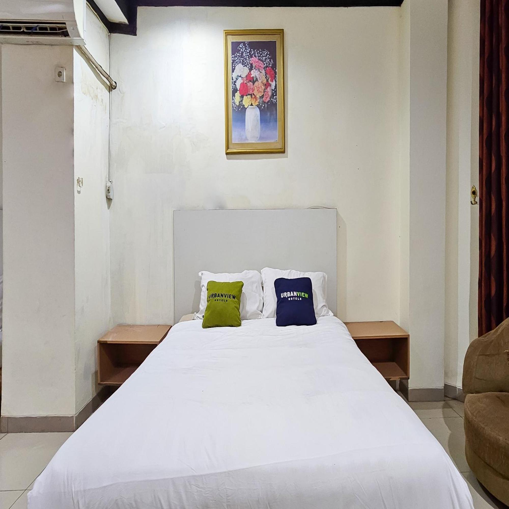 Urbanview Hotel Kharisma Banjarmasin Banjarmasin  Zewnętrze zdjęcie