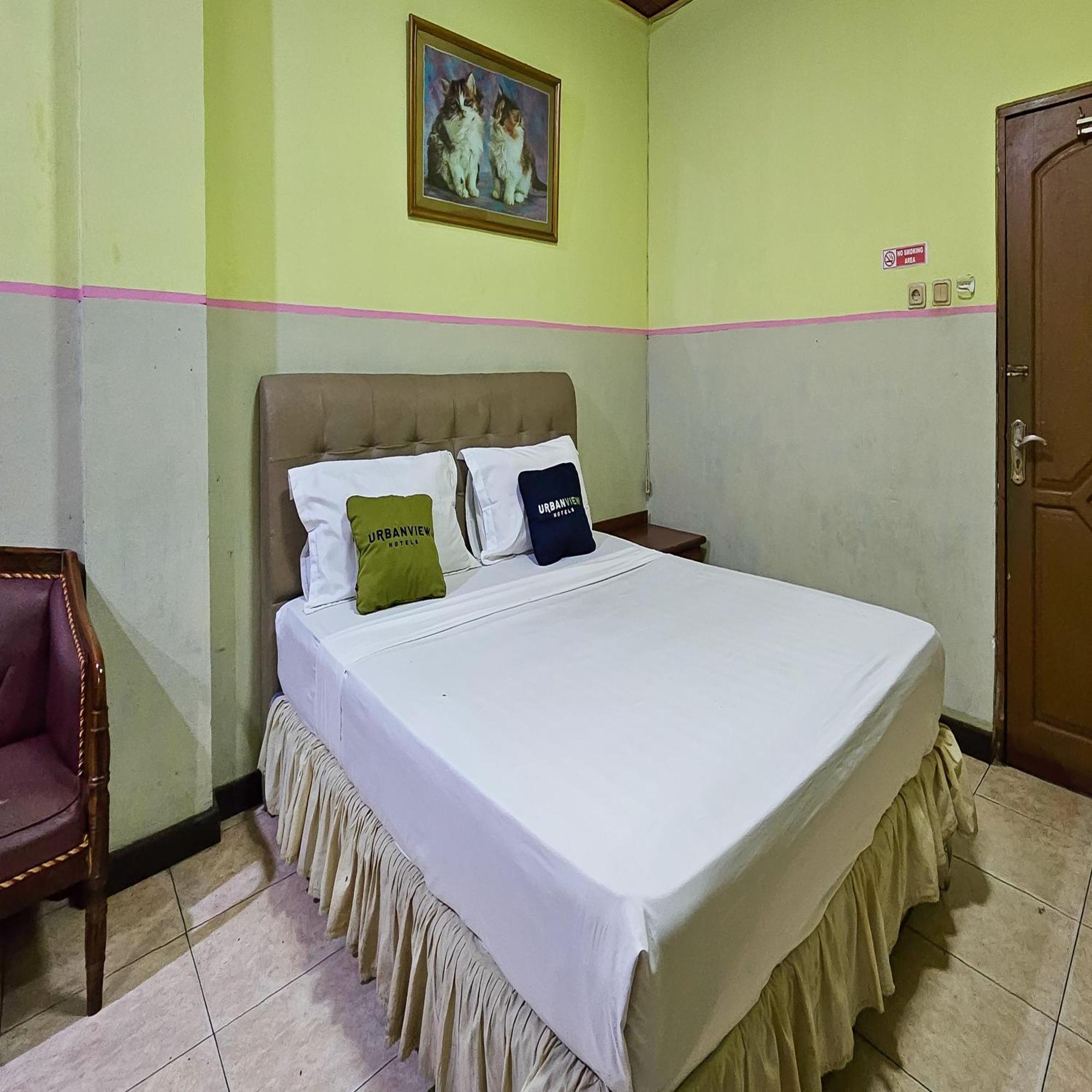 Urbanview Hotel Kharisma Banjarmasin Banjarmasin  Zewnętrze zdjęcie