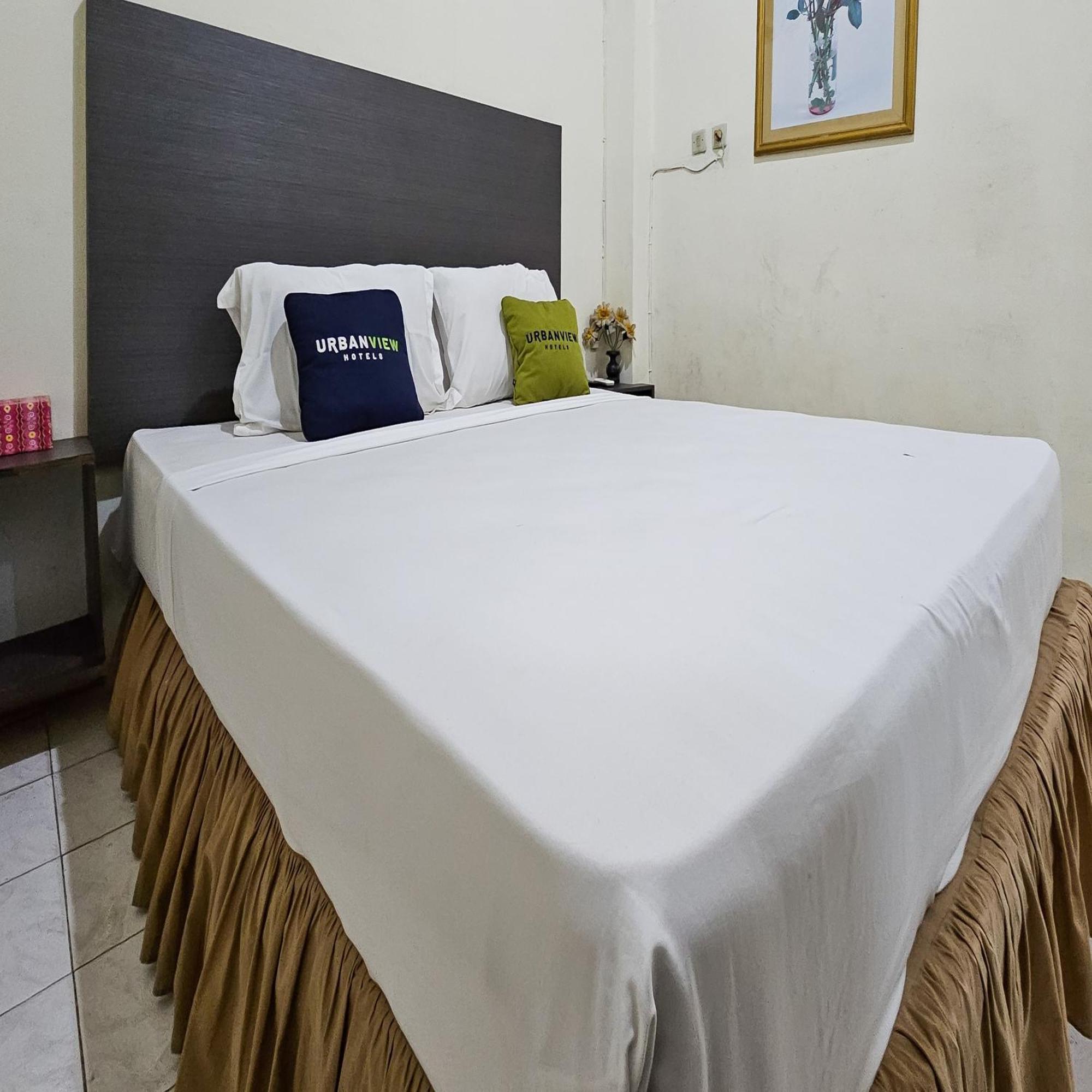 Urbanview Hotel Kharisma Banjarmasin Banjarmasin  Zewnętrze zdjęcie