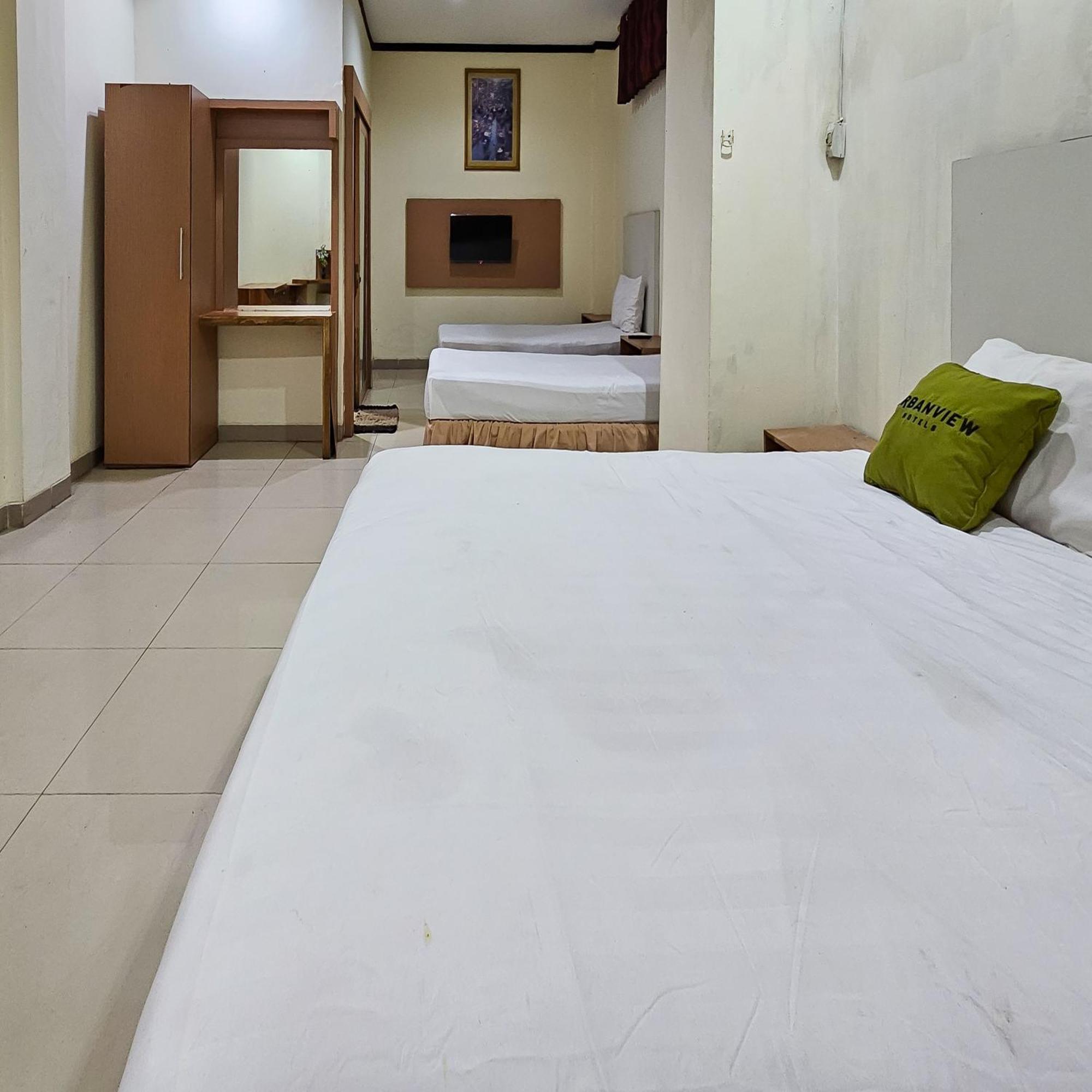 Urbanview Hotel Kharisma Banjarmasin Banjarmasin  Zewnętrze zdjęcie