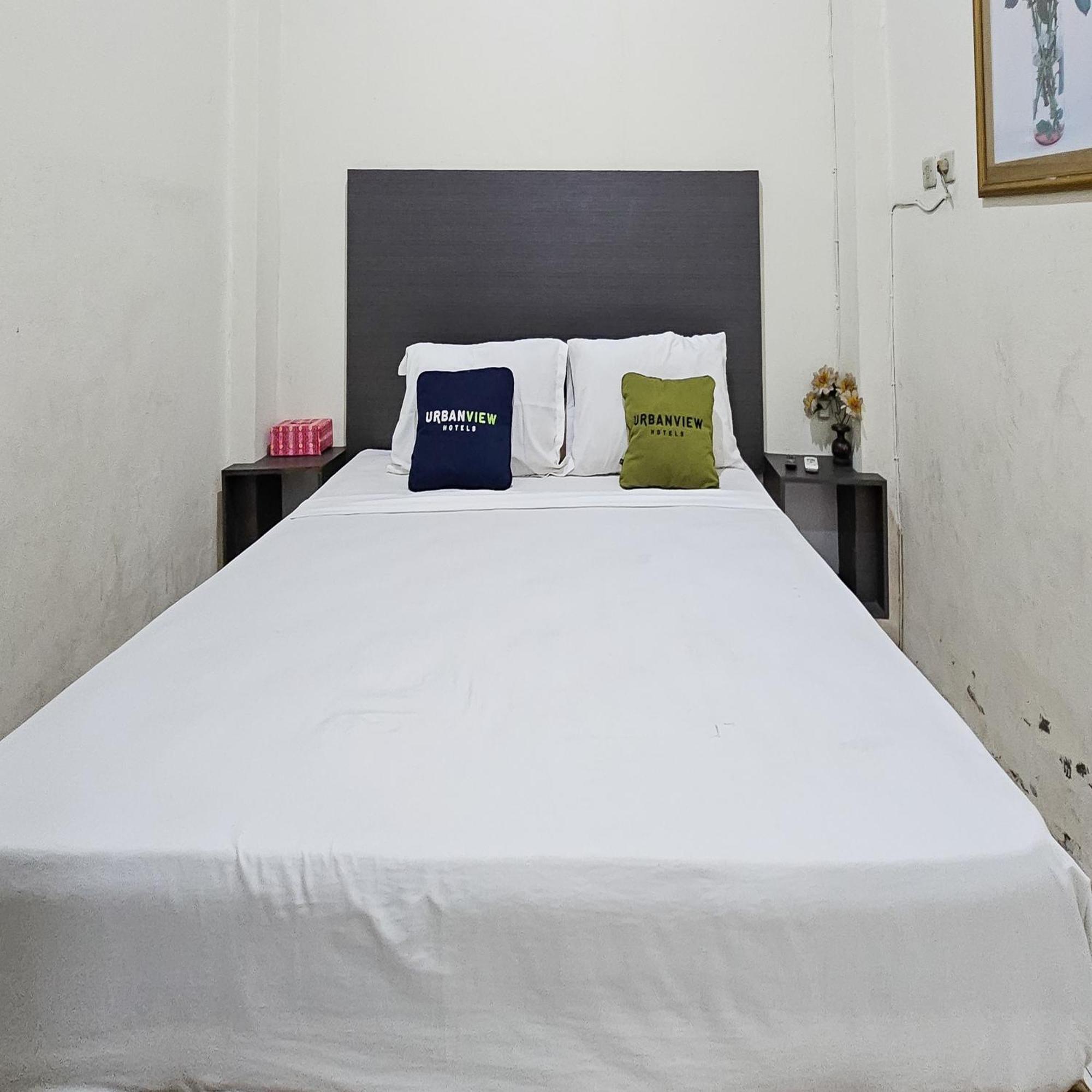 Urbanview Hotel Kharisma Banjarmasin Banjarmasin  Zewnętrze zdjęcie